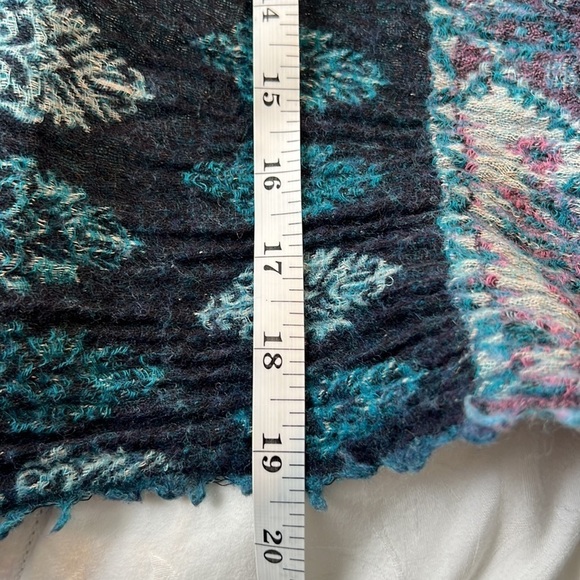 Vismaya Soft Wool Blend Beauty! Absolutely Gorgeous, 82” End to End, Great Cond. - Picture 11 of 11